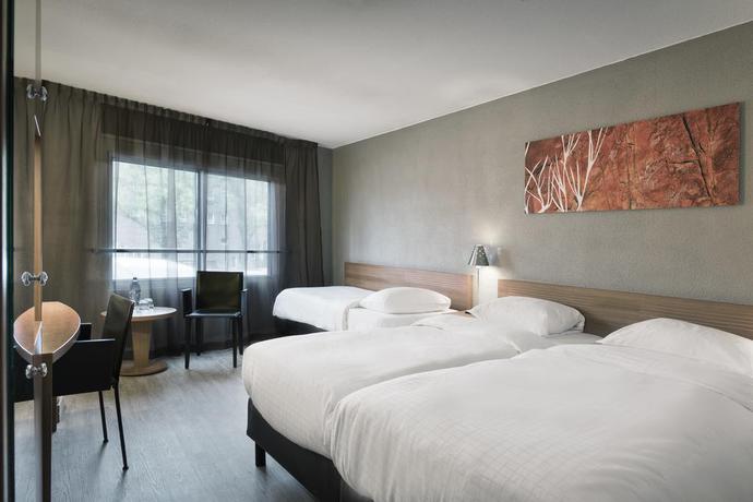 Imagen de la habitación del Hotel DoubleTree by Hilton Rotterdam Centre. Foto 5