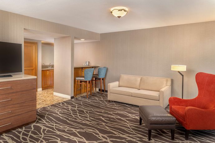 Imagen de la habitación del Hotel DoubleTree by Hilton San Bernardino. Foto 7