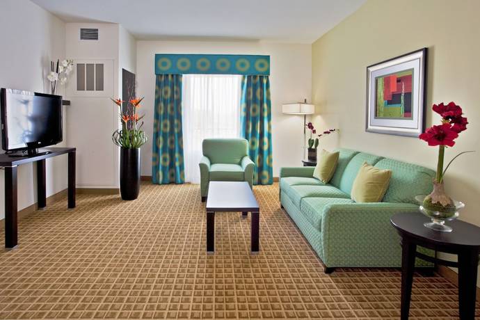 Imagen de la habitación del Hotel DoubleTree by Hilton Sarasota Bradenton Airport. Foto 5
