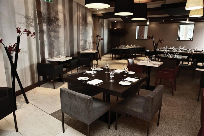 Imagen del bar/restaurante del Hotel DoubleTree by Hilton Sheffield City. Foto 5