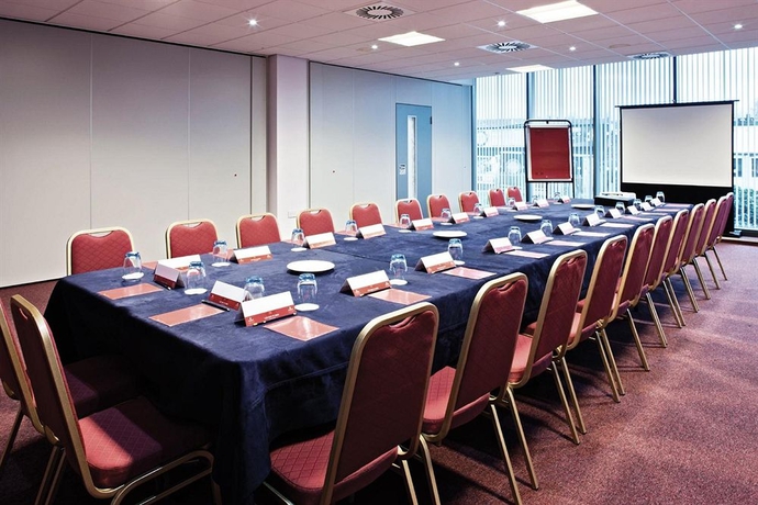 Imagen de los interiores del Hotel DoubleTree by Hilton Sheffield City. Foto 15