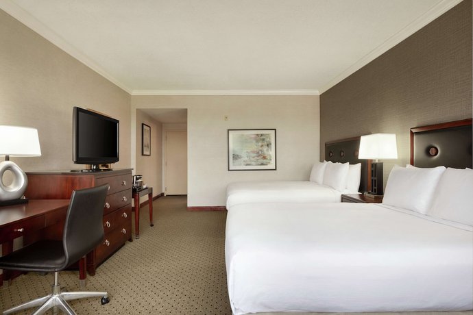 Imagen de la habitación del Hotel DoubleTree by Hilton South Charlotte Tyvola. Foto 13