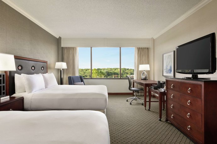 Imagen de la habitación del Hotel DoubleTree by Hilton South Charlotte Tyvola. Foto 16