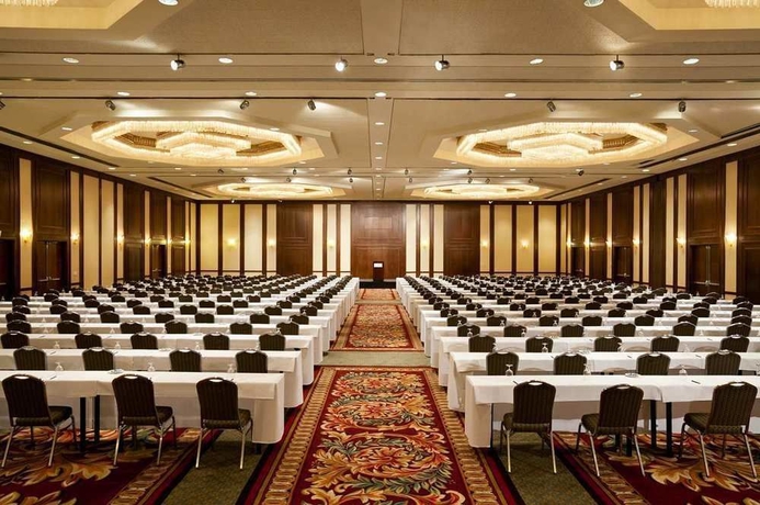 Imagen de los interiores del Hotel DoubleTree by Hilton Stamford. Foto 11