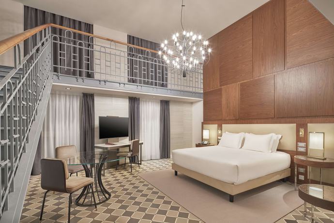 Imagen de la habitación del Hotel DoubleTree by Hilton Trieste. Foto 15