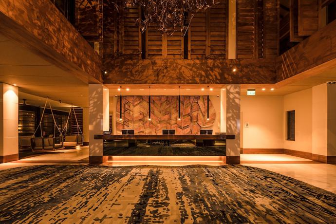 Imagen de los interiores del Hotel DoubleTree by Hilton Weerawila Rajawarna Resort. Foto 13