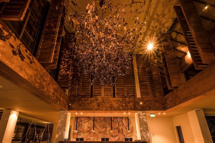 Imagen de los interiores del Hotel DoubleTree by Hilton Weerawila Rajawarna Resort. Foto 16