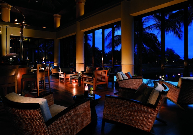 Imagen de los interiores del Hotel Doublepool Villas By Banyan Tree. Foto 12
