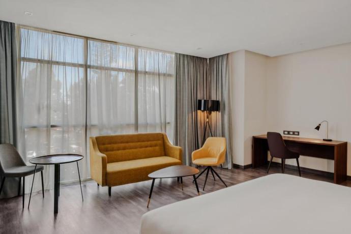 Imagen de la habitación del Hotel Doubletree By Hilton Addis Ababa Airport. Foto 7