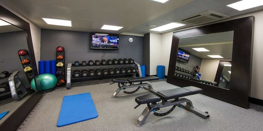 Imagen de los interiores del Hotel Doubletree By Hilton Alana - Waikiki Beach. Foto 10