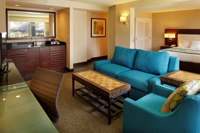 Imagen de los interiores del Hotel Doubletree By Hilton Alana - Waikiki Beach. Foto 12