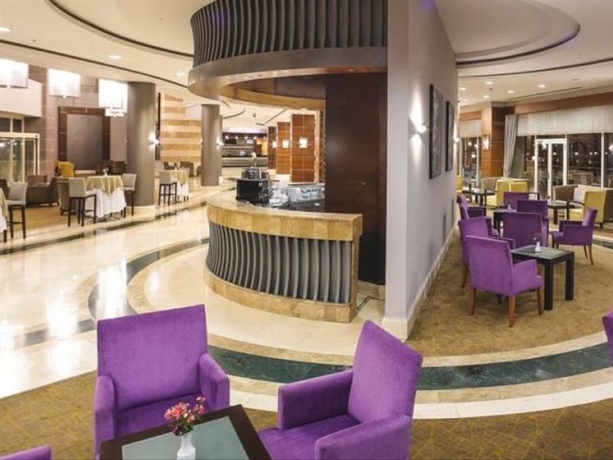 Imagen general del Hotel Doubletree By Hilton Antalya-kemer. Foto 4