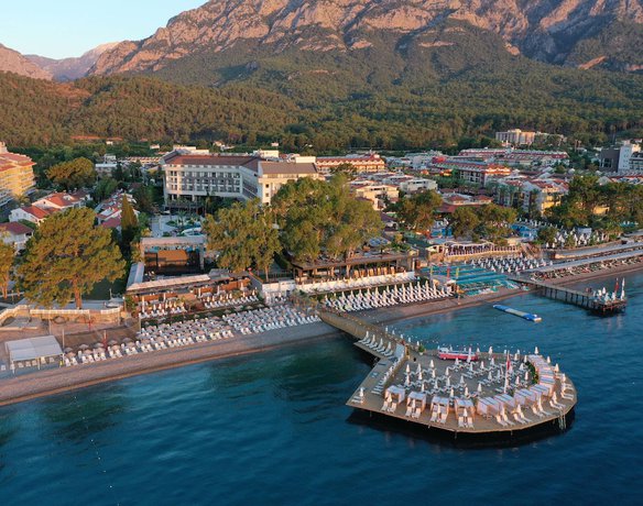 Imagen general del Hotel Doubletree By Hilton Antalya-kemer. Foto 1
