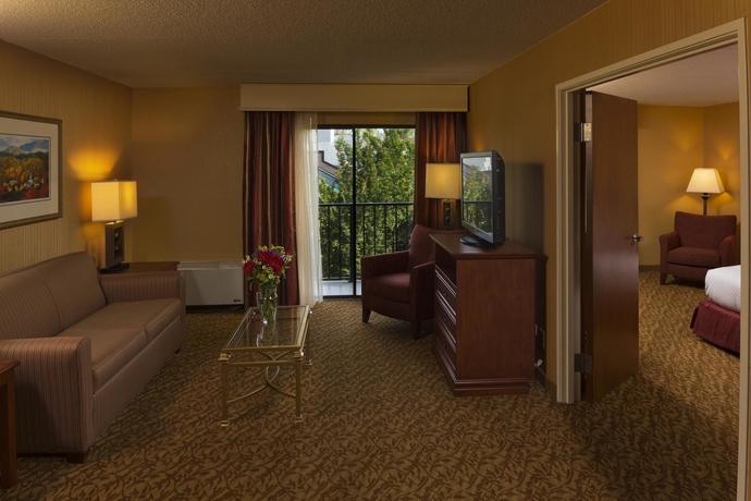 Imagen de los interiores del Hotel Doubletree By Hilton Asheville - Biltmore. Foto 9