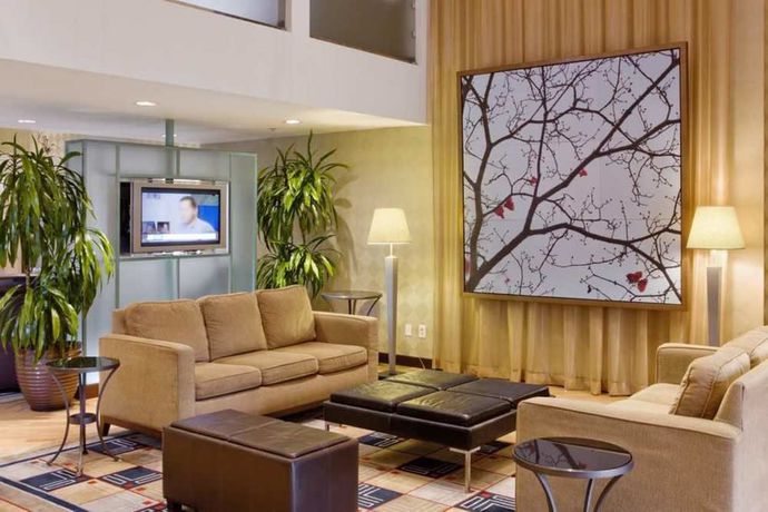 Imagen de los interiores del Hotel Doubletree By Hilton Atlanta - Alpharetta. Foto 6