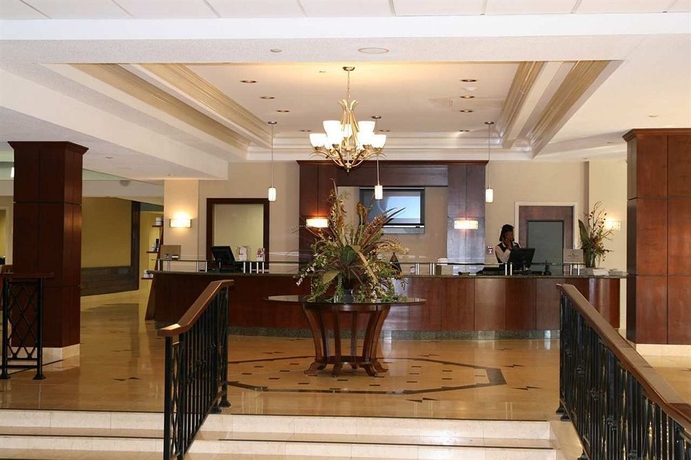 Imagen de los interiores del Hotel Doubletree By Hilton Augusta. Foto 9