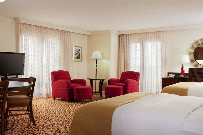 Imagen de los interiores del Hotel Doubletree By Hilton Austin. Foto 9