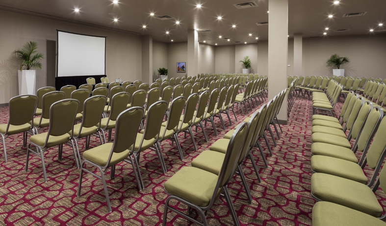 Imagen de los interiores del Hotel Doubletree By Hilton Austin Northwest Arboretum. Foto 8