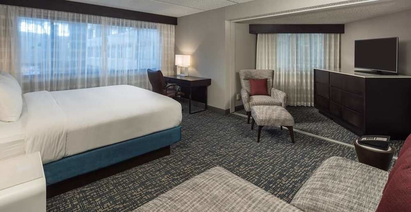 Imagen de la habitación del Hotel Doubletree By Hilton Austin Northwest Arboretum. Foto 4