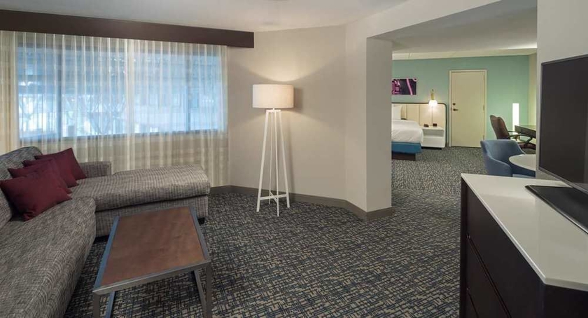 Imagen de la habitación del Hotel Doubletree By Hilton Austin Northwest Arboretum. Foto 6