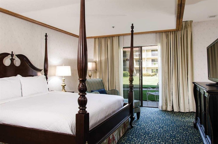 Imagen de la habitación del Hotel Doubletree By Hilton Bakersfield. Foto 4