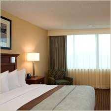 Imagen de la habitación del Hotel Doubletree By Hilton Baltimore North Pikesville. Foto 3