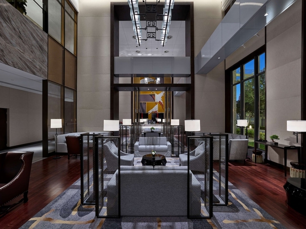 Imagen de los interiores del Hotel Doubletree By Hilton Baoding. Foto 16