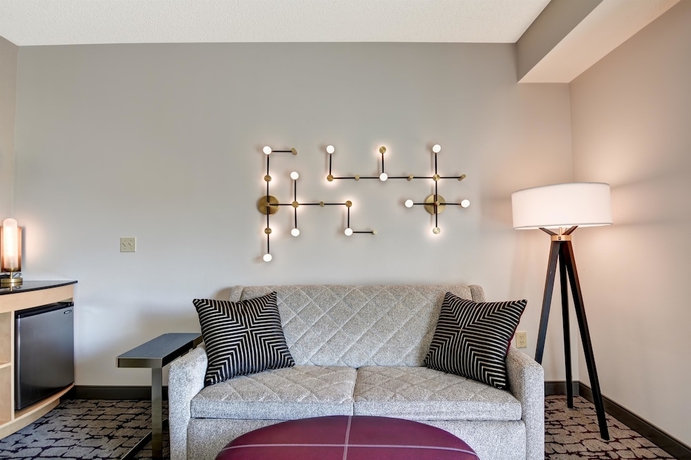 Imagen de la habitación del Hotel Doubletree By Hilton Baton Rouge. Foto 3
