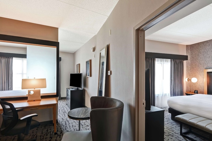 Imagen de la habitación del Hotel Doubletree By Hilton Baton Rouge. Foto 5