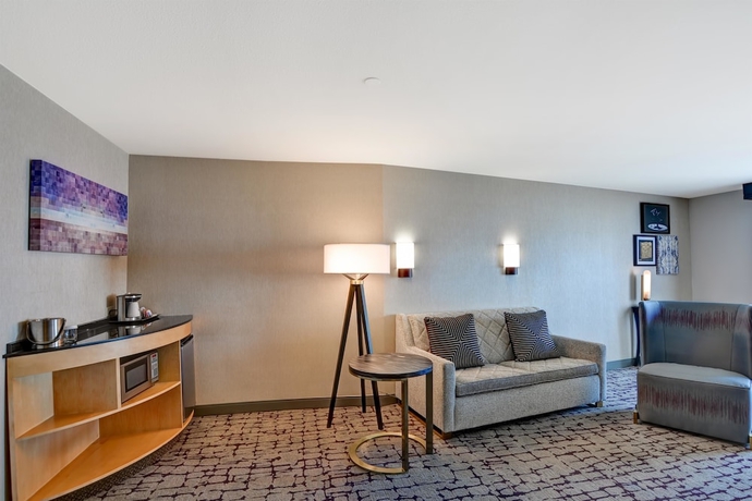 Imagen de la habitación del Hotel Doubletree By Hilton Baton Rouge. Foto 9