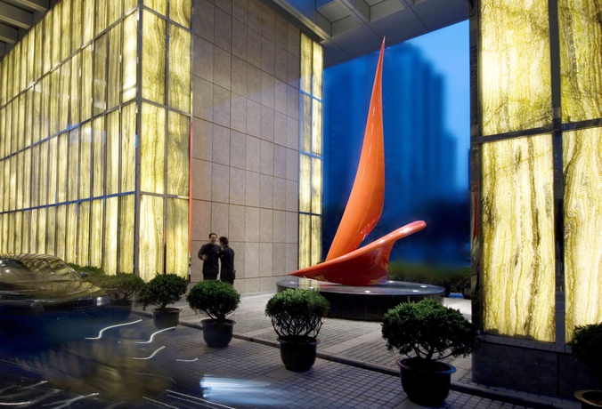 Imagen general del Hotel Doubletree By Hilton Beijing. Foto 3