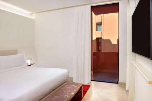 Imagen de la habitación del Hotel Doubletree By Hilton Ben Guerir & Residences. Foto 14