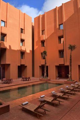 Imagen general del Hotel Doubletree By Hilton Ben Guerir & Residences. Foto 10