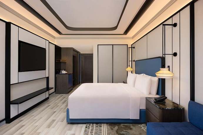 Imagen de la habitación del Hotel Doubletree By Hilton Bengaluru Airport. Foto 9