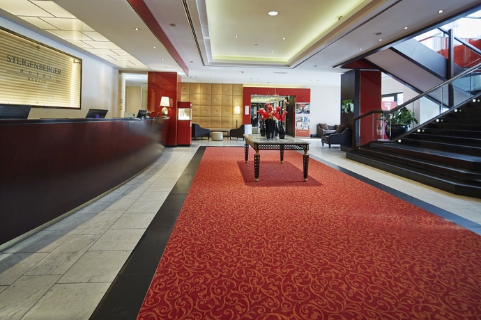 Imagen de los interiores del Hotel Doubletree By Hilton Berlin Ku'damm. Foto 10