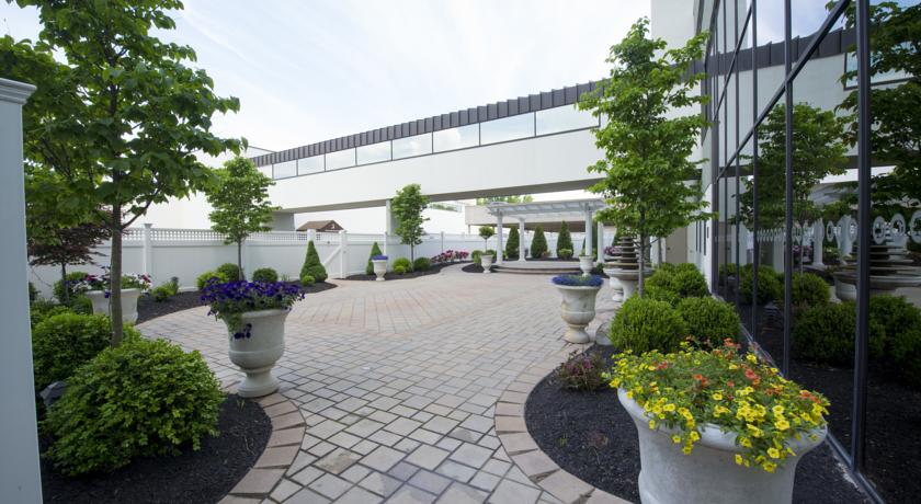 Imagen general del Hotel Doubletree By Hilton Binghamton. Foto 11