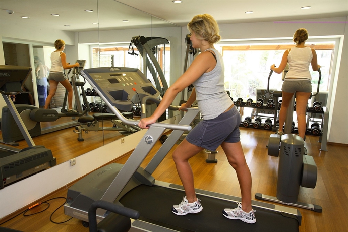 Imagen de los interiores del Hotel Doubletree By Hilton Bodrum Marina Vista. Foto 14