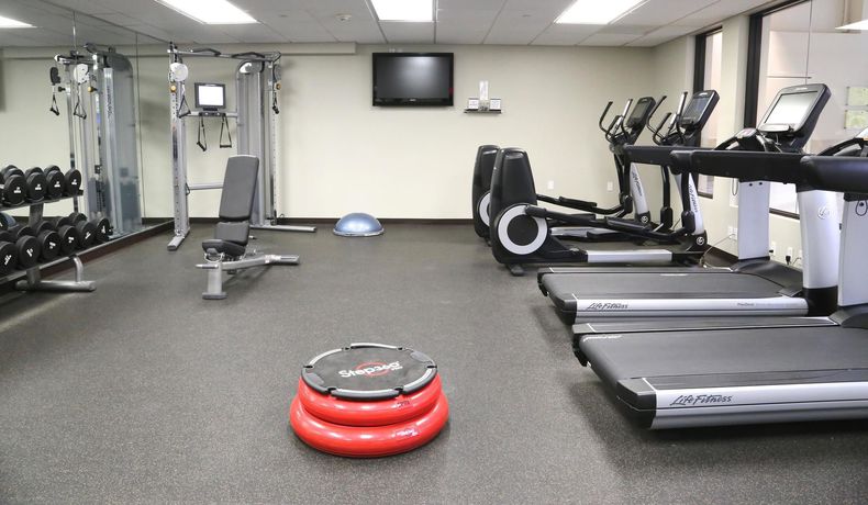 Imagen de los interiores del Hotel Doubletree By Hilton Boston - Andover. Foto 14