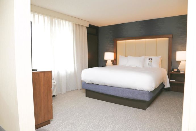 Imagen de los interiores del Hotel Doubletree By Hilton Boston - Andover. Foto 15