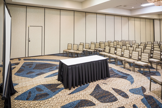 Imagen de los interiores del Hotel Doubletree By Hilton Boston - Milford. Foto 16