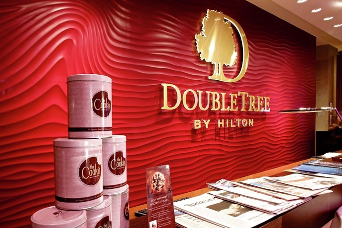 Imagen de los interiores del Hotel Doubletree By Hilton Bratislava. Foto 19