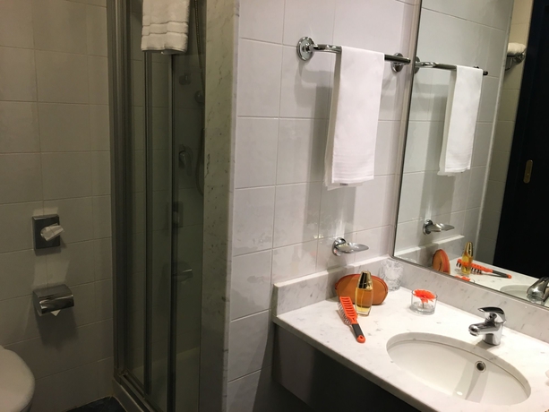 Imagen de la habitación del Hotel Doubletree By Hilton Brescia. Foto 10