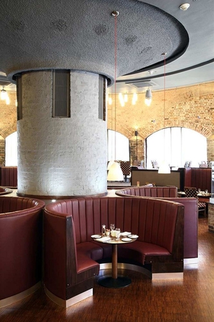 Imagen del bar/restaurante del Hotel Doubletree By Hilton Bristol, Bristol. Foto 6