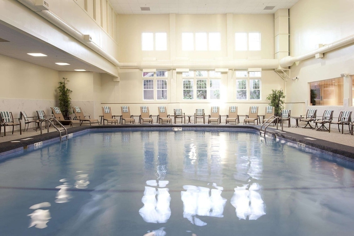 Imagen de la piscina del Hotel Doubletree By Hilton Cape Cod - Hyannis. Foto 19