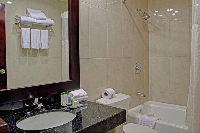 Imagen de la habitación del Hotel Doubletree By Hilton Cariari - San Jose Costa Rica. Foto 2