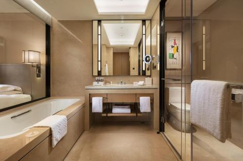 Imagen de la habitación del Hotel Doubletree By Hilton Chengdu - Longquanyi. Foto 13