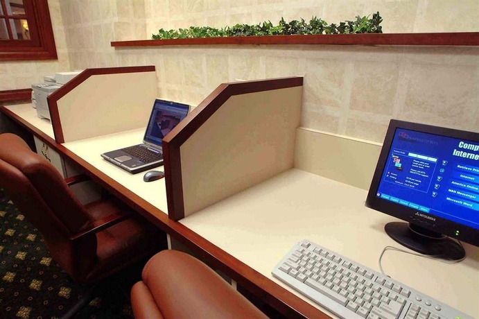 Imagen de los interiores del Hotel Doubletree By Hilton Chicago - Alsip. Foto 6