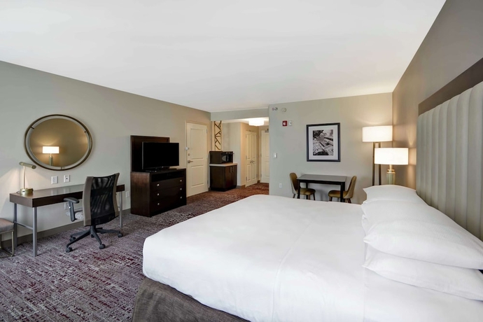 Imagen de la habitación del Hotel Doubletree By Hilton Chicago Midway Airport. Foto 3