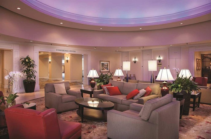 Imagen de los interiores del Hotel Doubletree By Hilton Chicago - Oak Brook. Foto 5