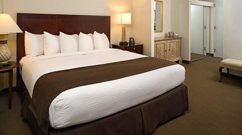 Imagen de la habitación del Hotel Doubletree By Hilton Chicago - Schaumburg. Foto 6